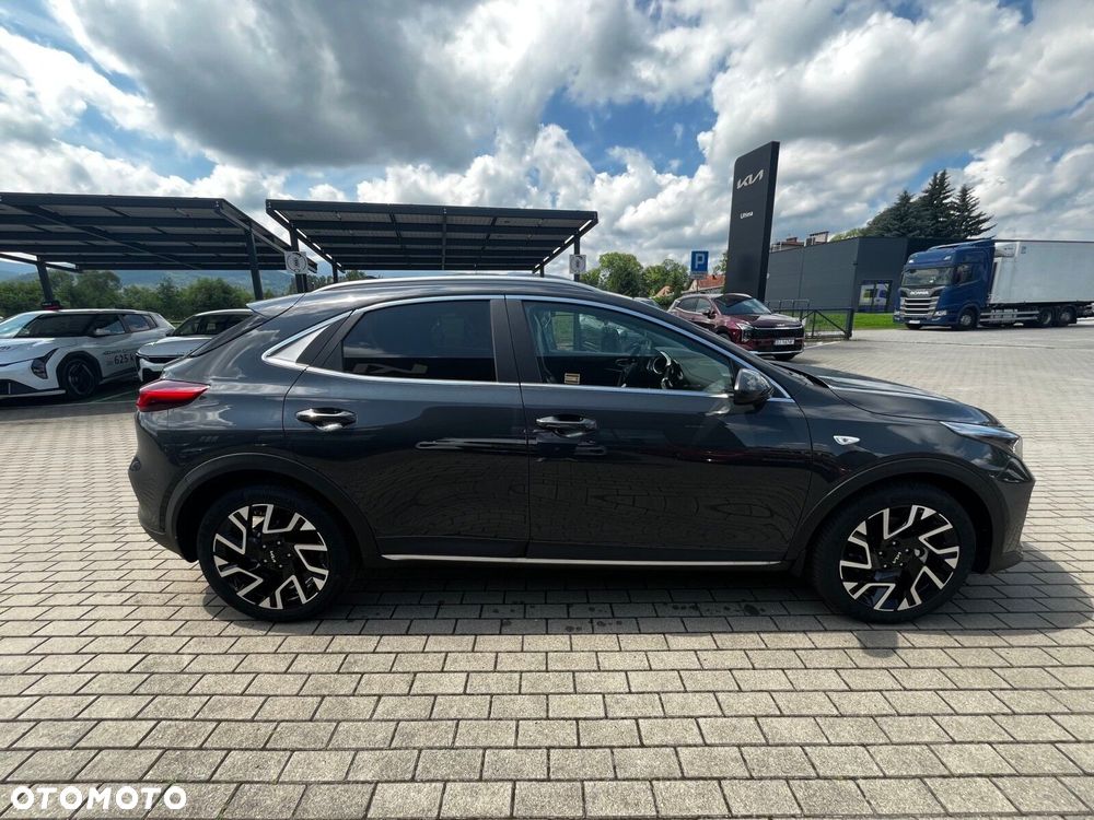 Kia XCeed - 3