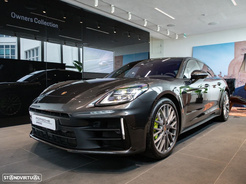 Porsche Panamera 4S E-Hybrid - 4
