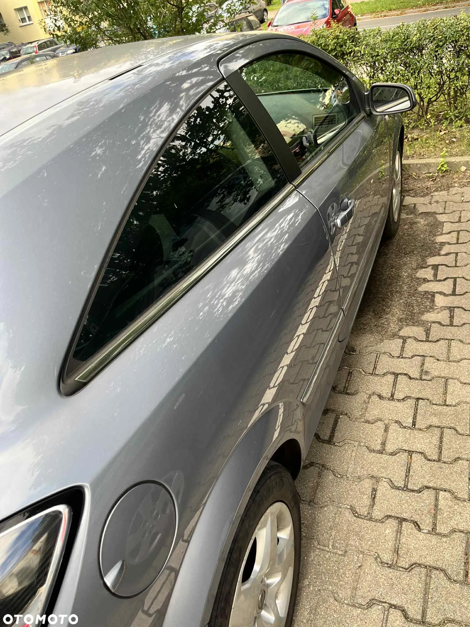Opel Astra III GTC 1.8 Sport - 5