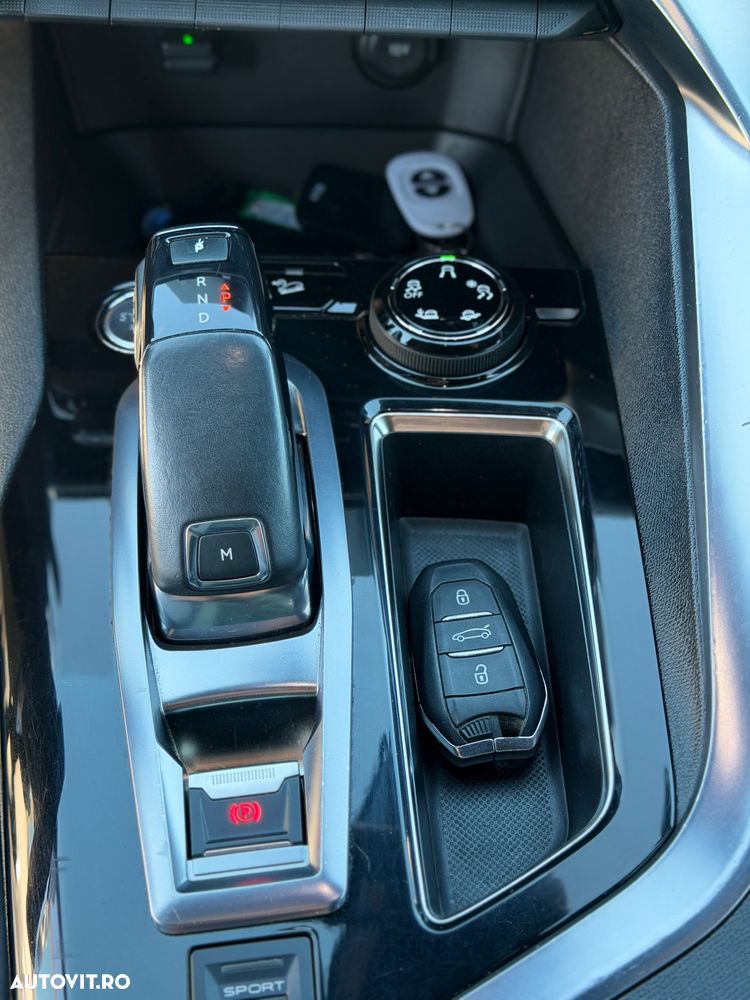 Peugeot 3008 2.0 BlueHDI S&S EAT6 GT - 17