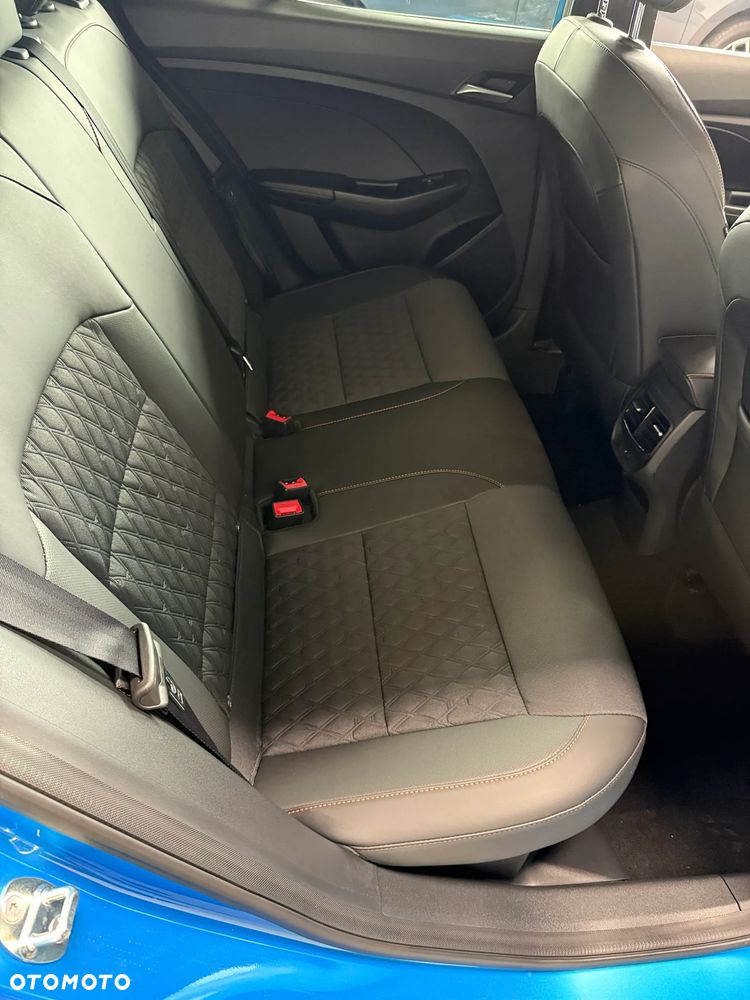 MG MG3 1.5 HEV+ Exclusive - 16
