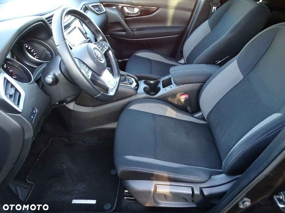 Nissan Qashqai - 13