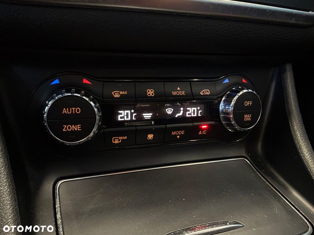Mercedes-Benz CLA - 28