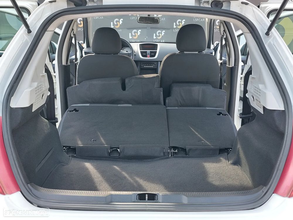 Peugeot 207 1.6 HDi 99g - 24