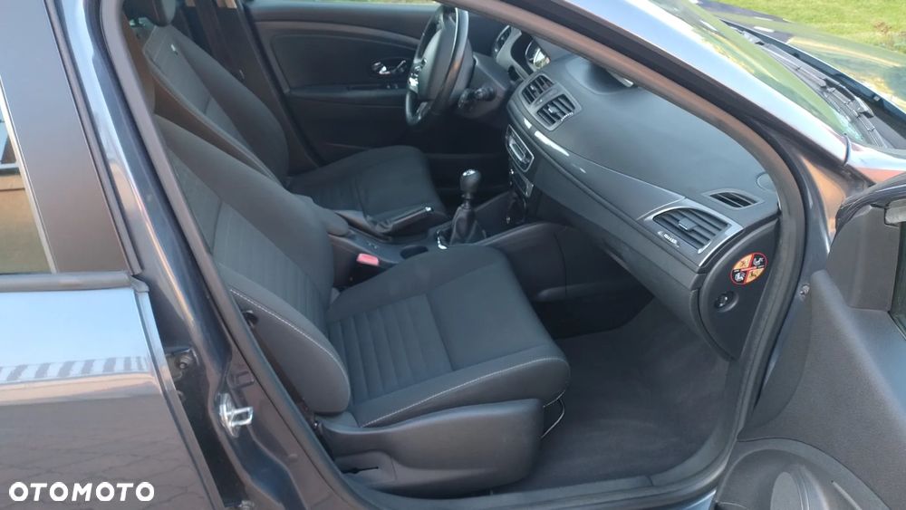 Renault Megane 1.2 16V TCe Energy Limited - 9