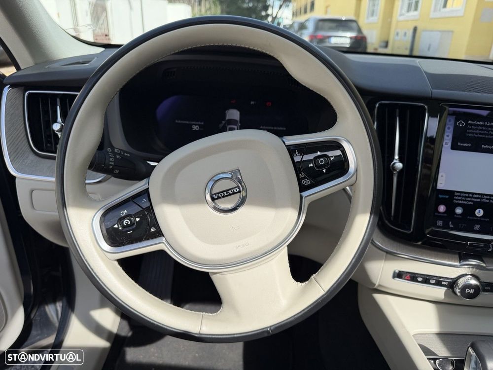 Volvo XC 60 2.0 T6 PHEV Inscription Expression AWD - 12