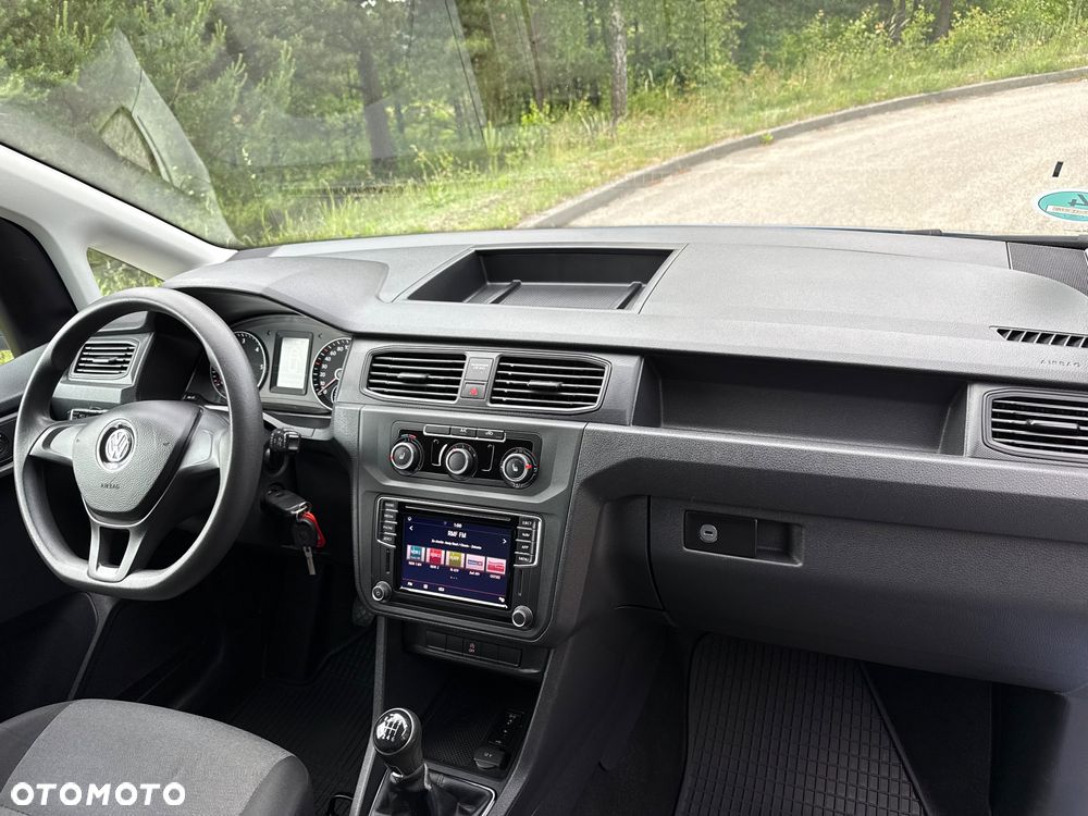 Volkswagen Caddy - 15