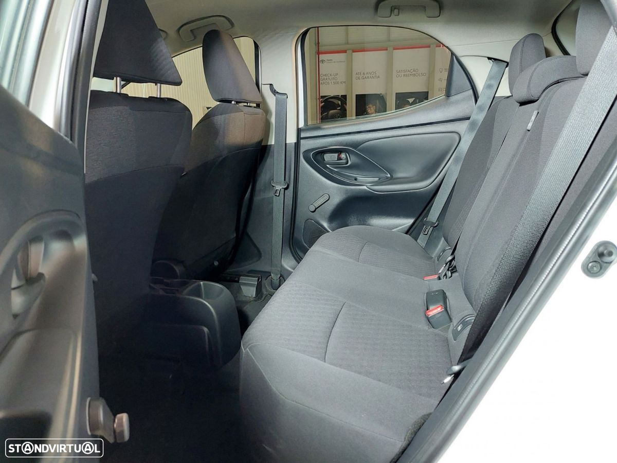 Toyota Yaris 1.0 VVT-i Comfort Plus - 10