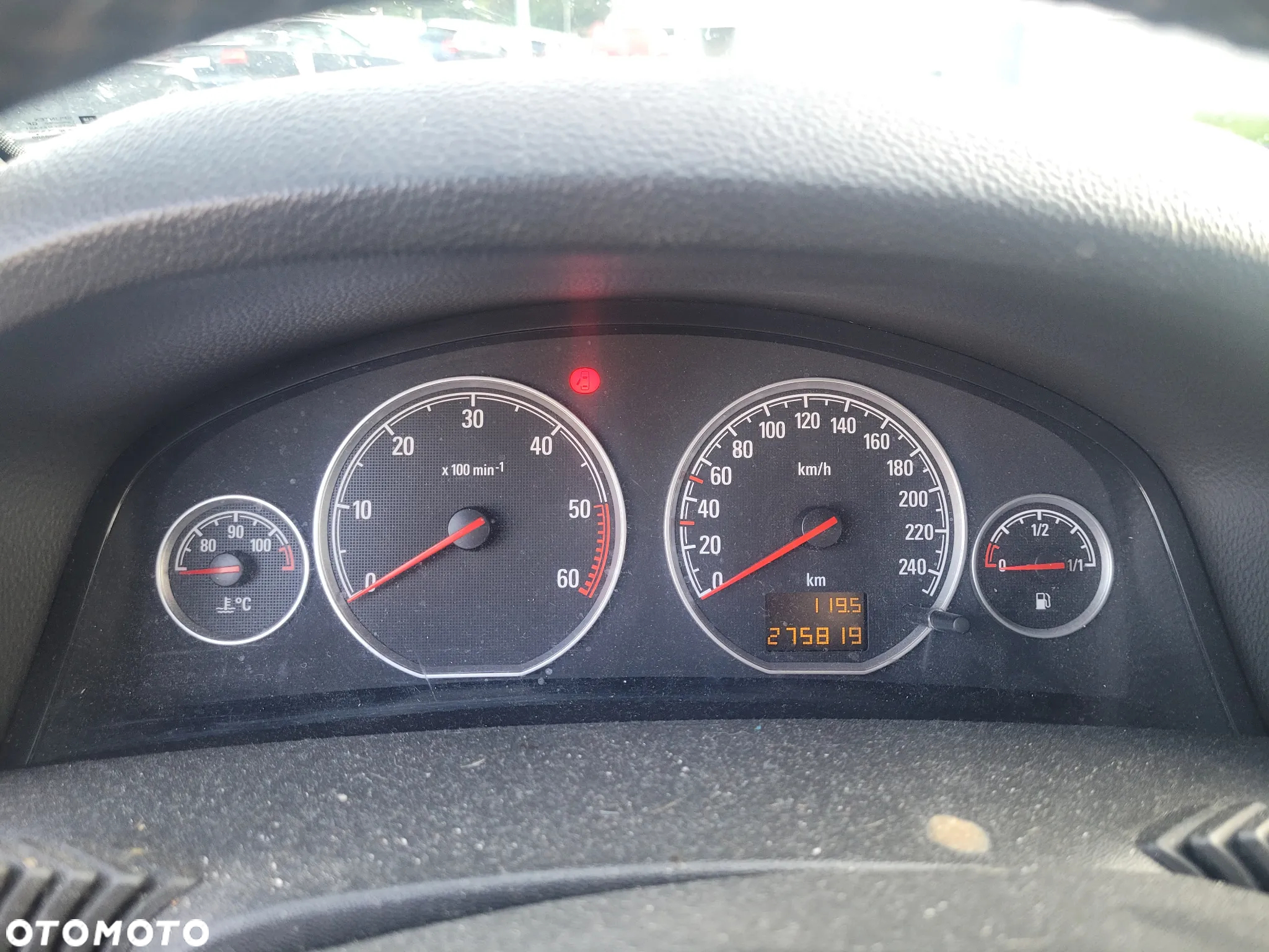 Opel Vectra - 8