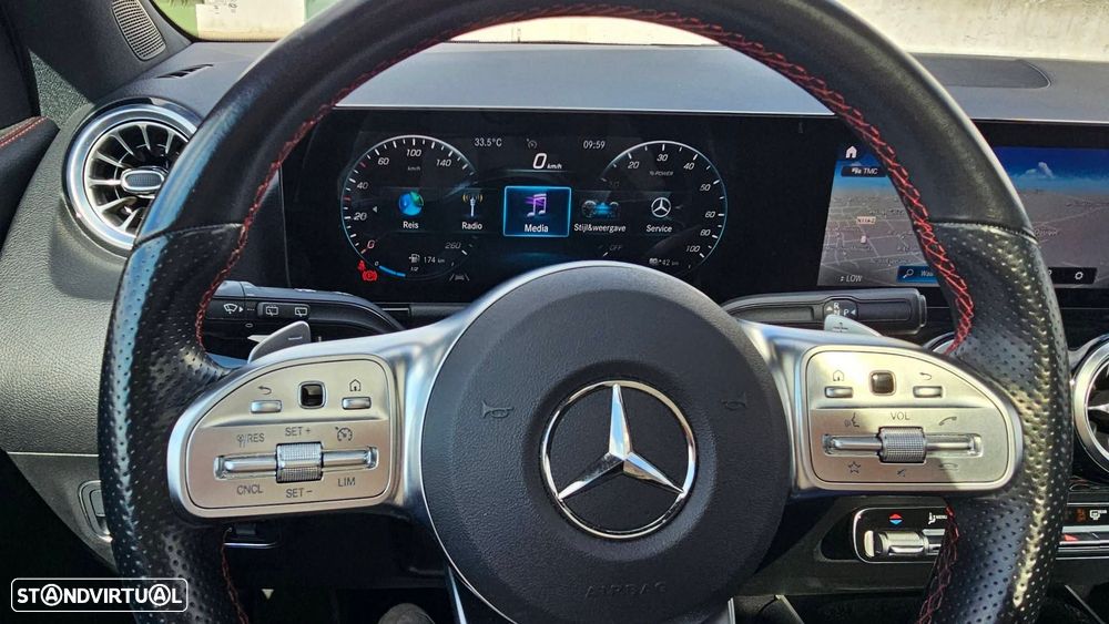 Mercedes-Benz GLA 250 - 13
