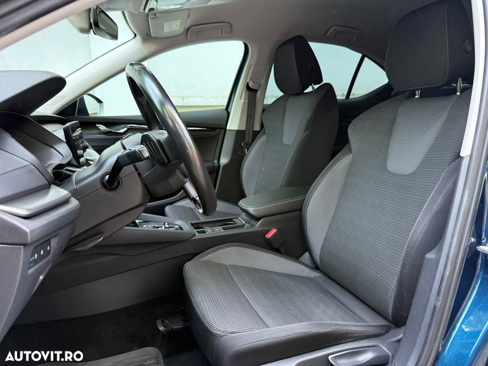 Skoda Octavia 2.0 TDI DSG Ambition - 18