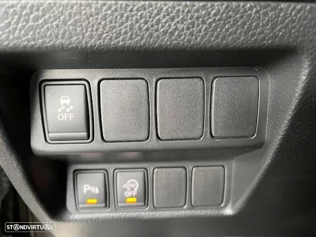 Nissan Qashqai 1.5 dCi Tekna Premium 17 - 22