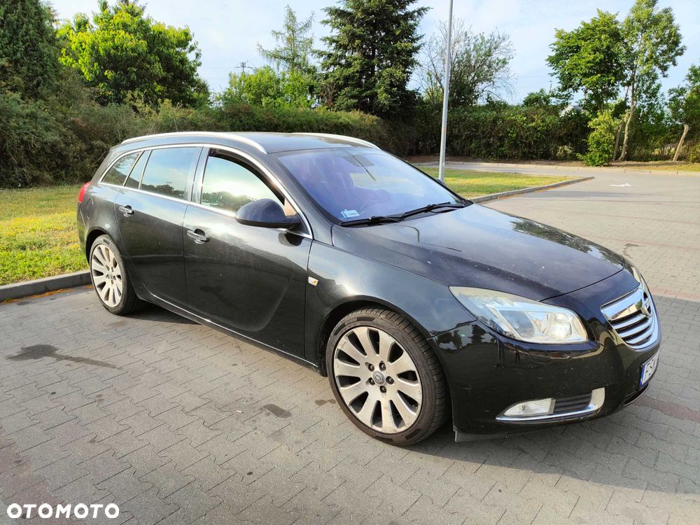Opel Insignia - 1