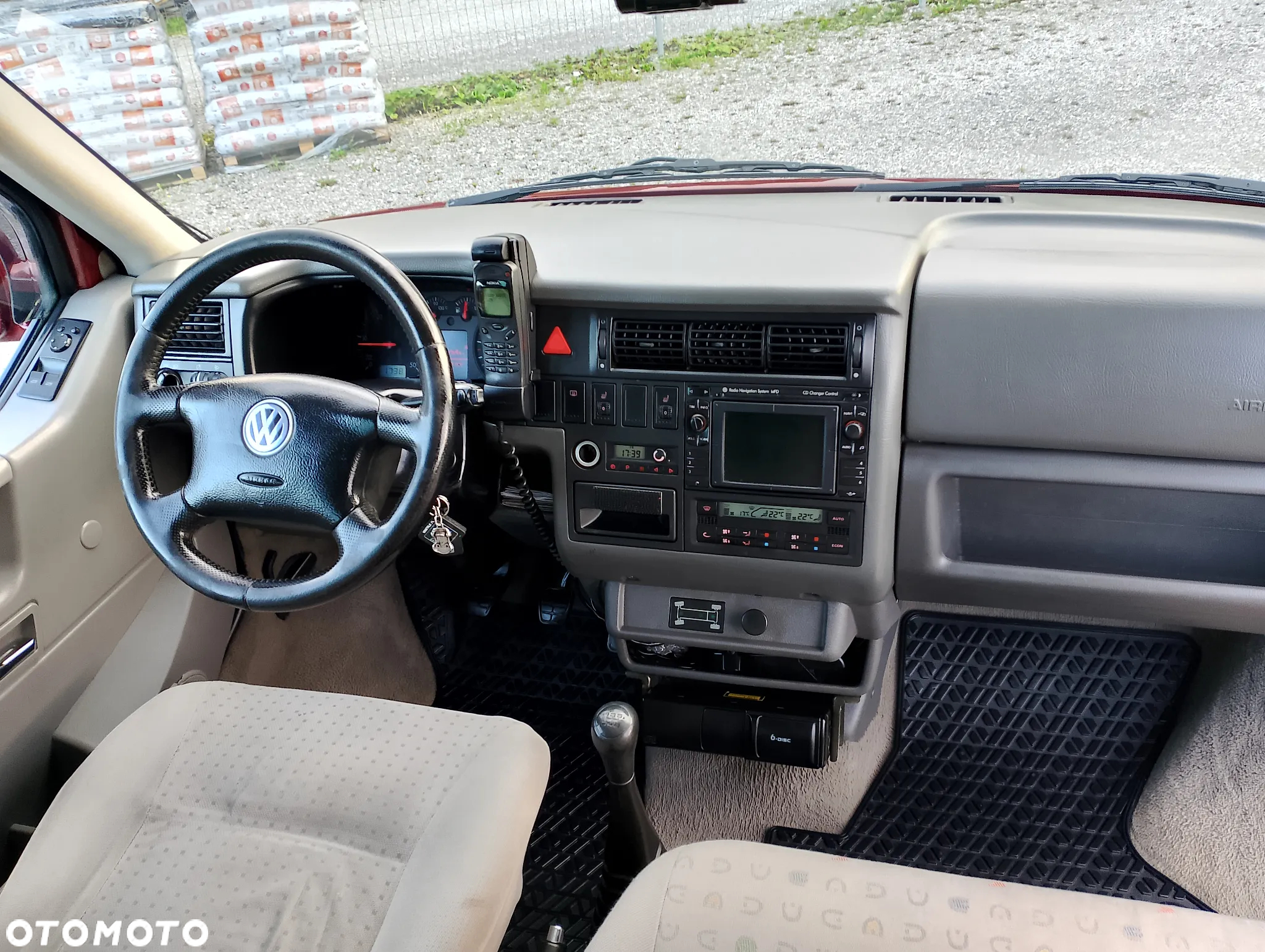 Volkswagen Caravelle TDI Basis / CL syncro - 13