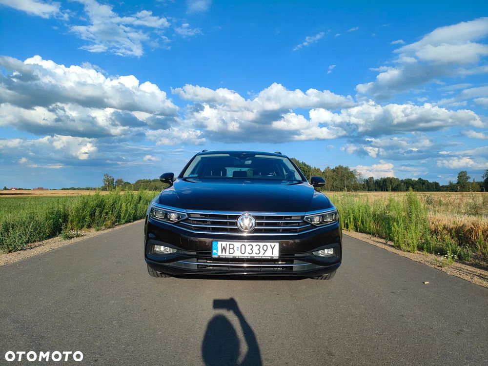 Volkswagen Passat 2.0 TDI EVO Business - 9