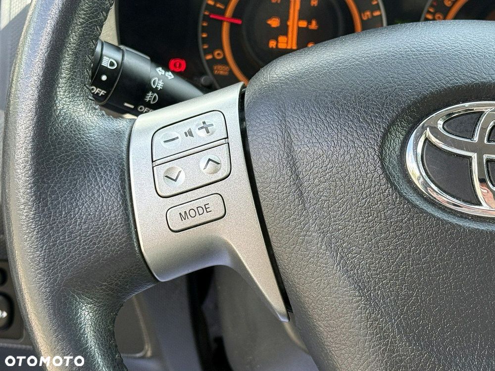 Toyota Auris 1.4 D-4D Premium - 13