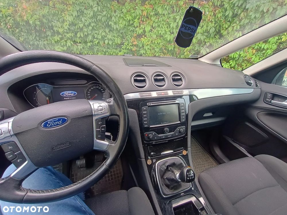 Ford S-Max - 7