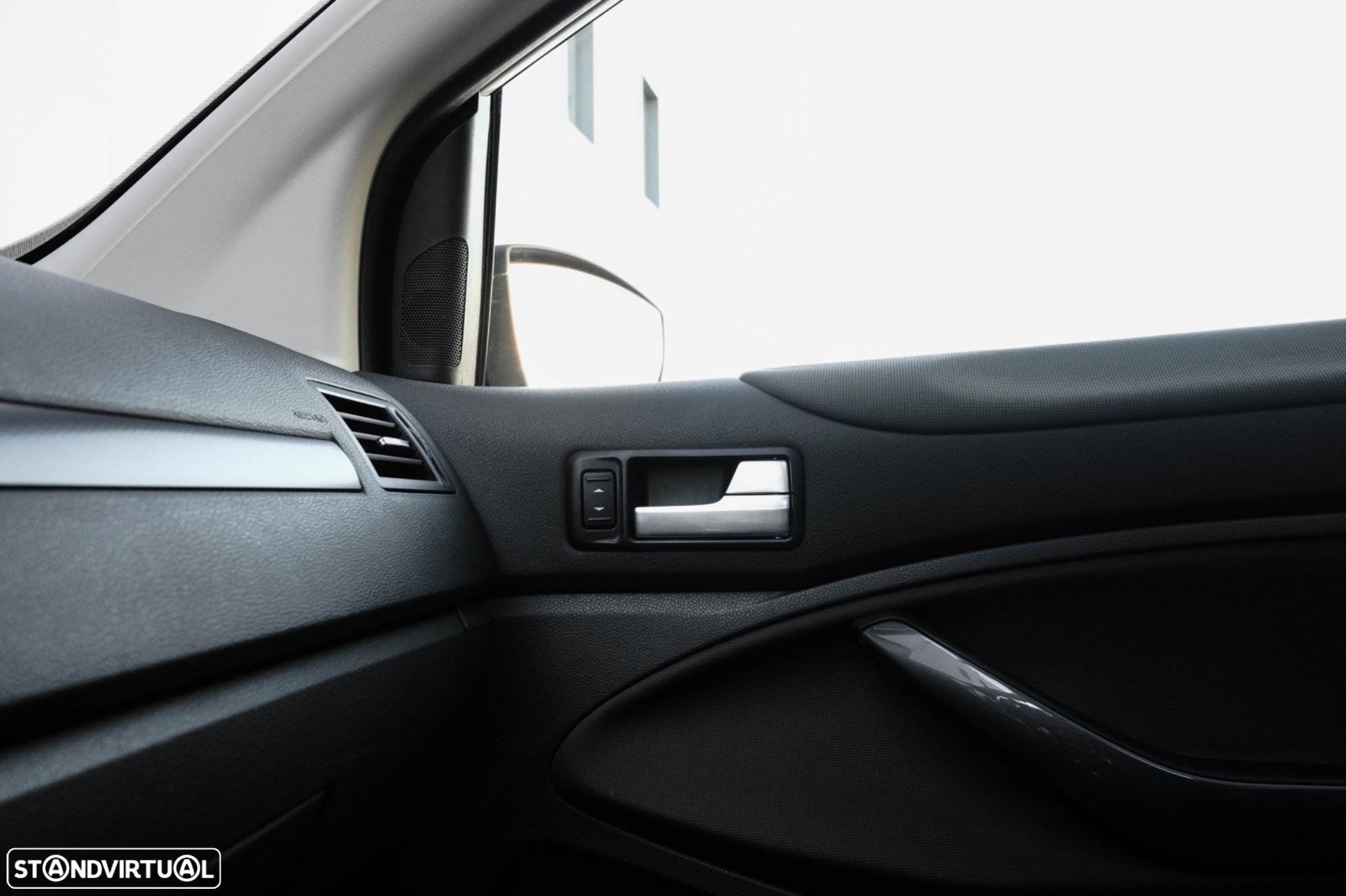 Ford Kuga 2.0 TDCi Titanium - 18