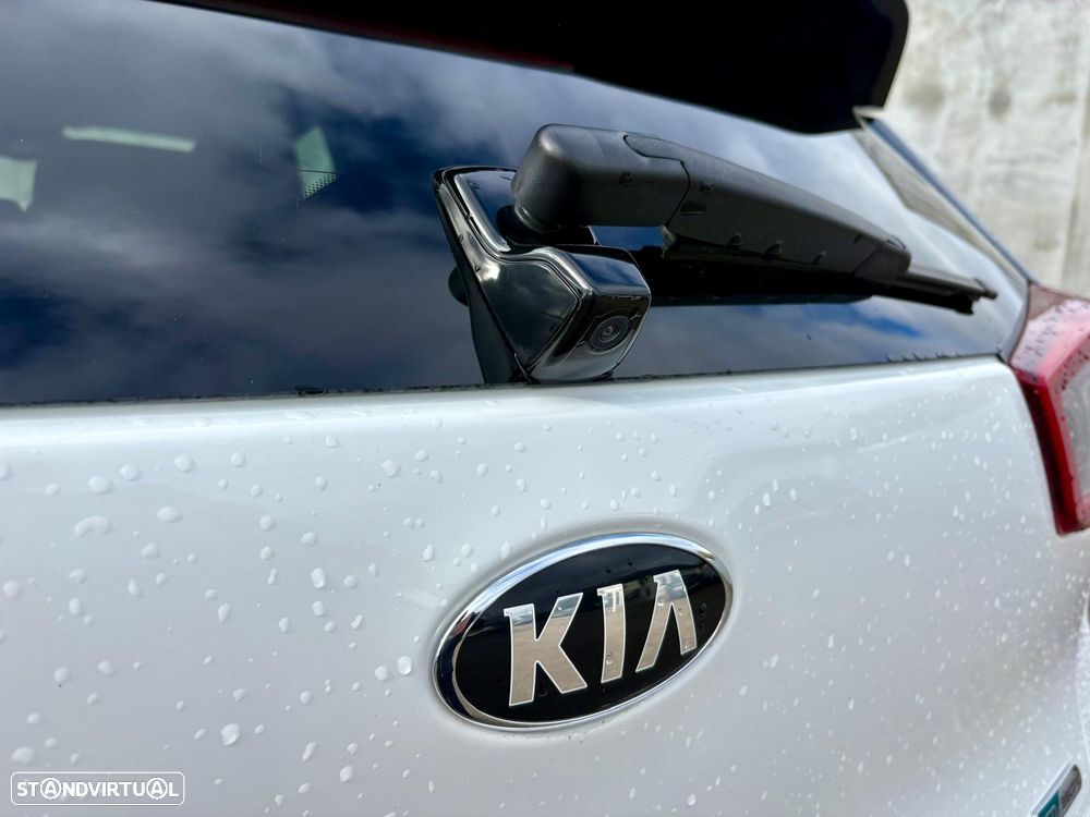 Kia e-Niro Vision - 16