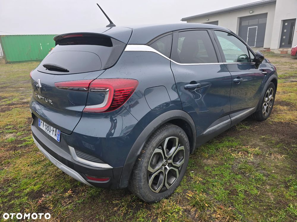 Renault Captur - 4