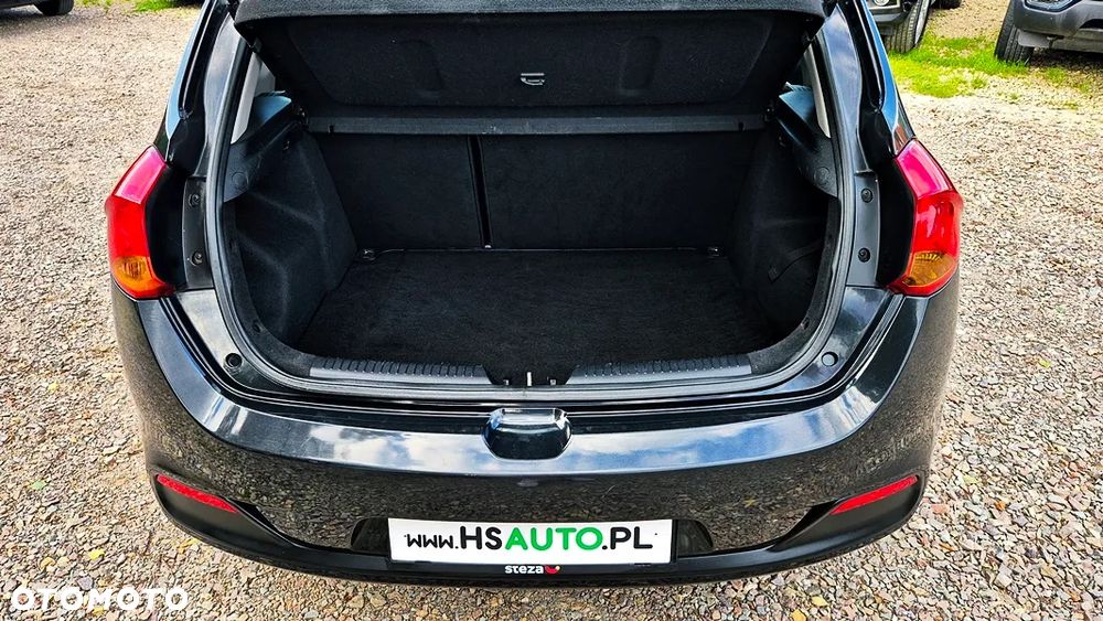 Kia Ceed 1.6 GDI XL - 30