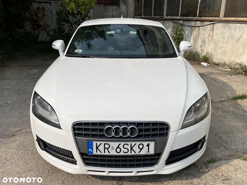 Audi TT Coupé - 8