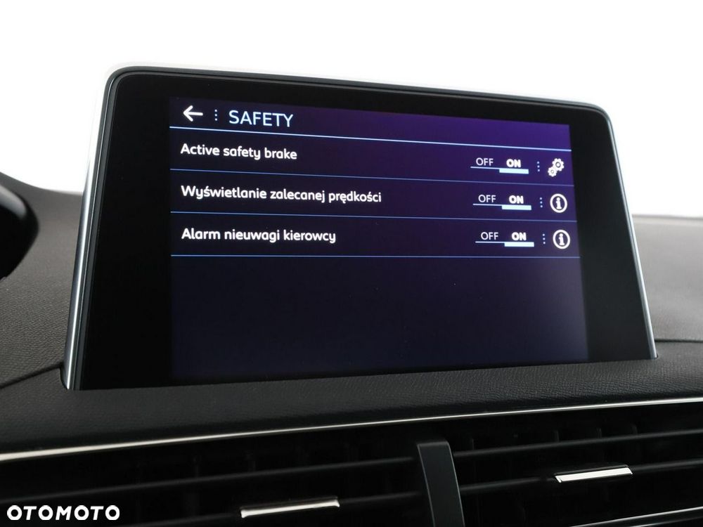 Peugeot 3008 1.2 PureTech Allure - 26