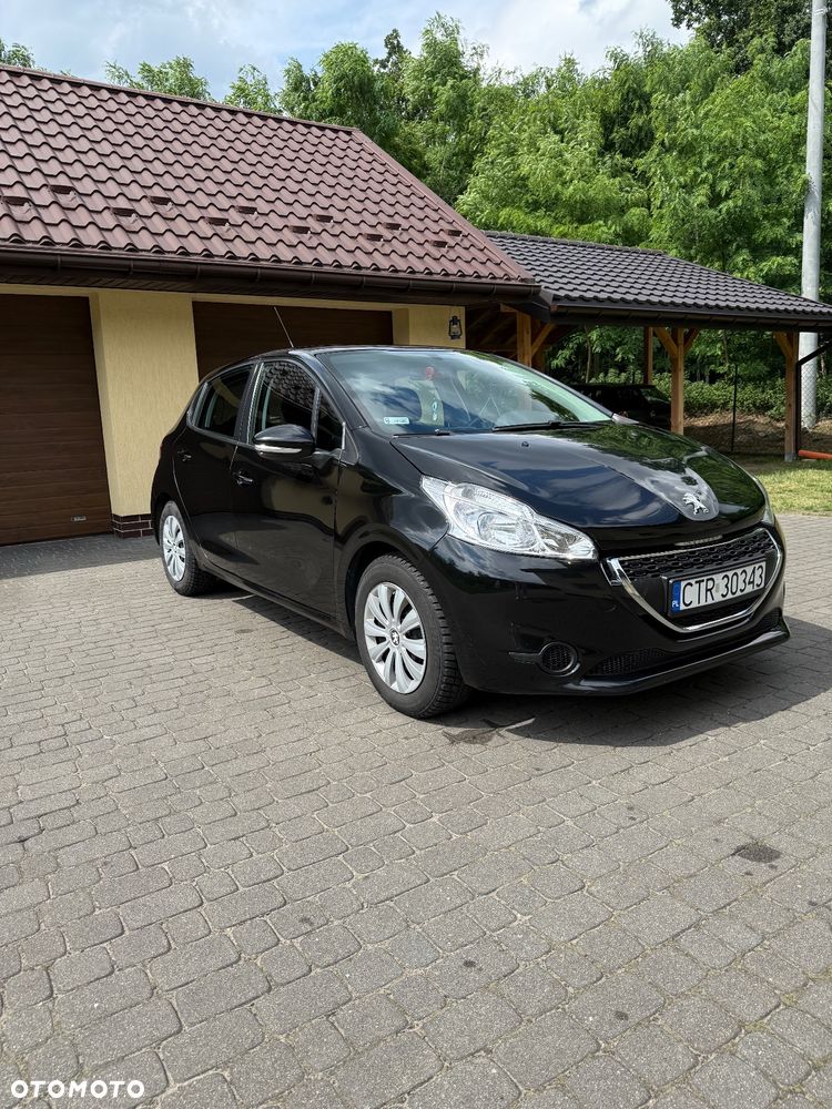 Peugeot 208 - 2