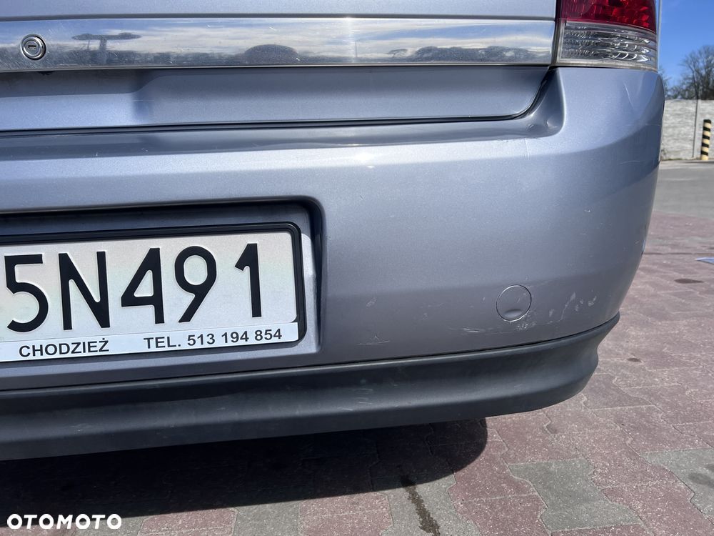 Opel Vectra 1.8 - 10