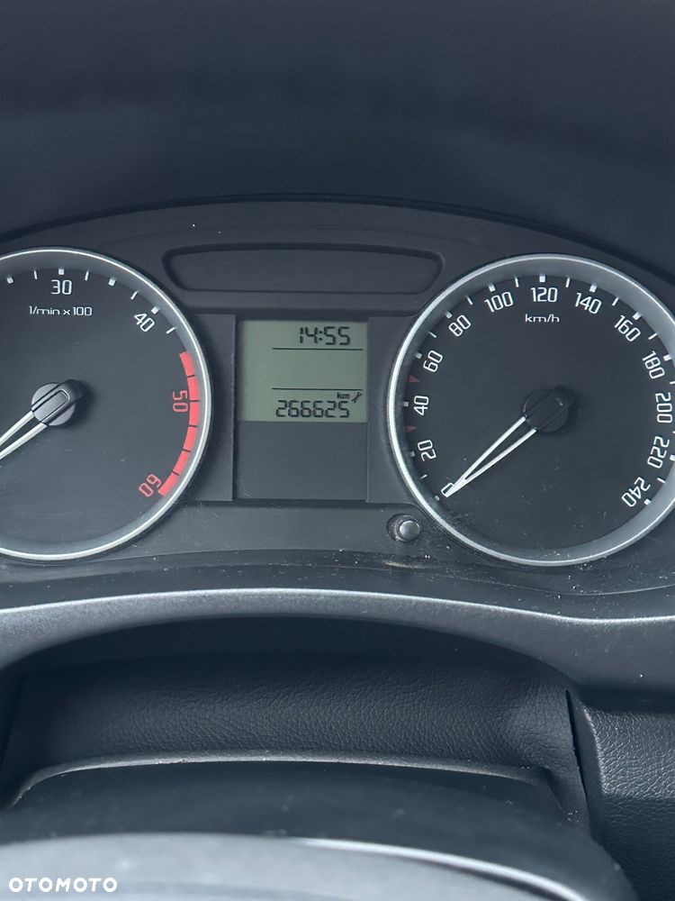 Skoda Fabia 1.4 TDI PD DPF GreenLine - 12