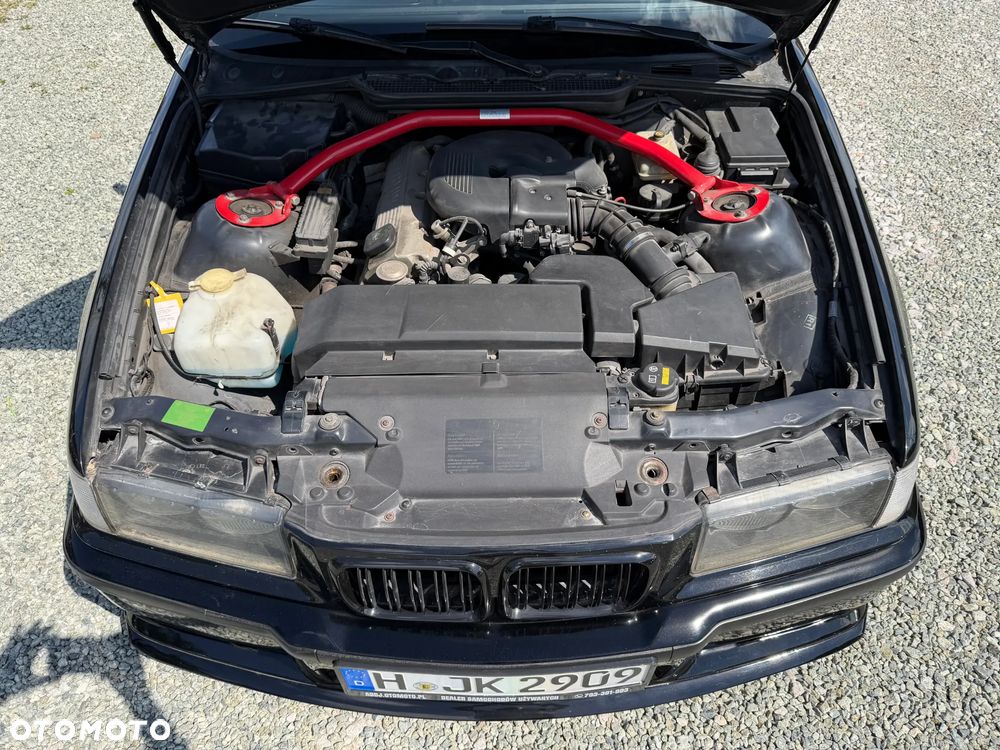 BMW Seria 3 - 34