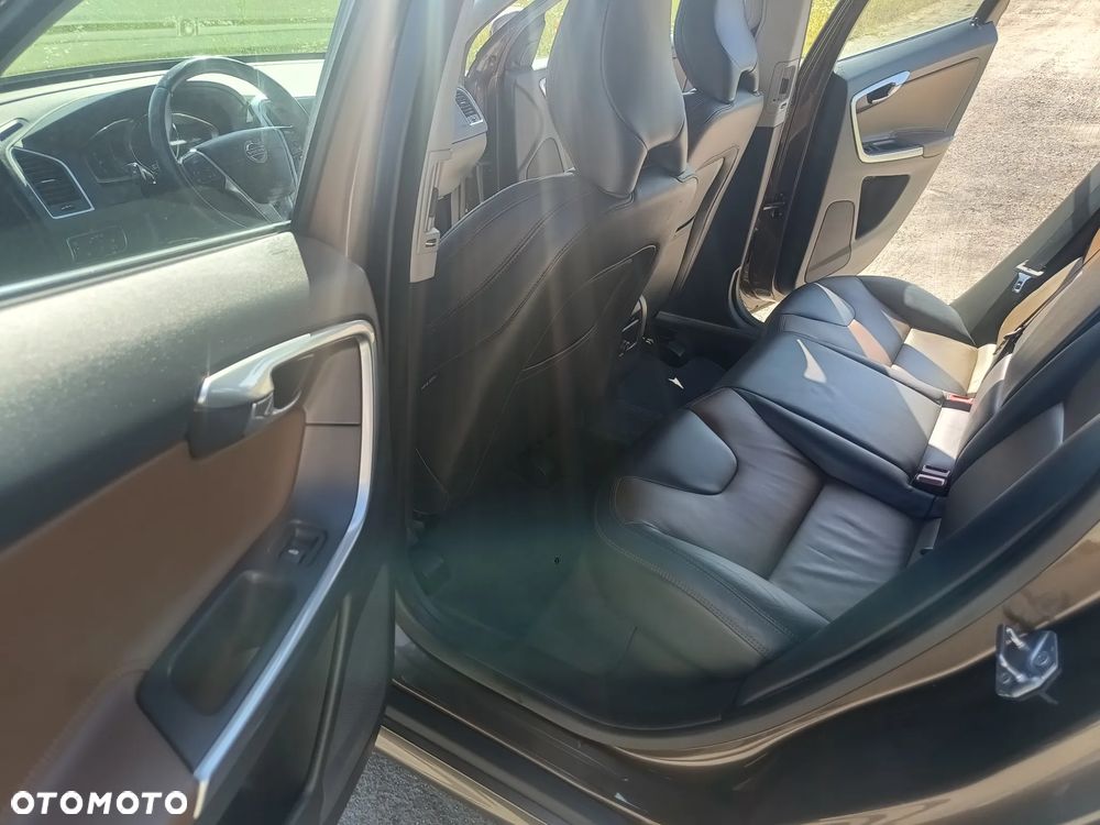 Volvo XC 60 - 13