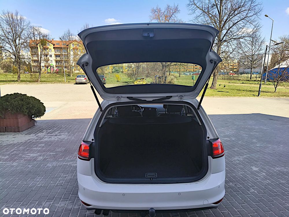 Volkswagen Golf 1.4 TSI BMT Comfortline - 9