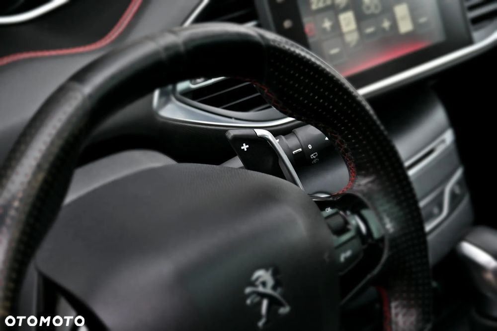 Peugeot 308 BlueHDi 180 EAT6 GT - 33