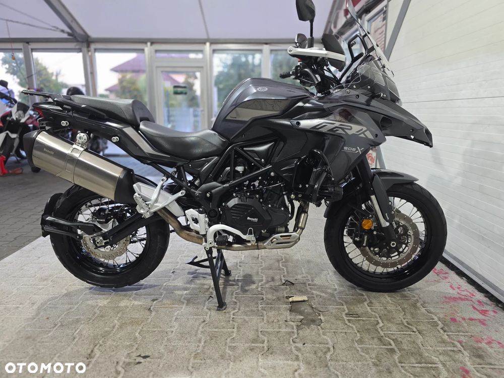 Benelli TRK 502 - 25