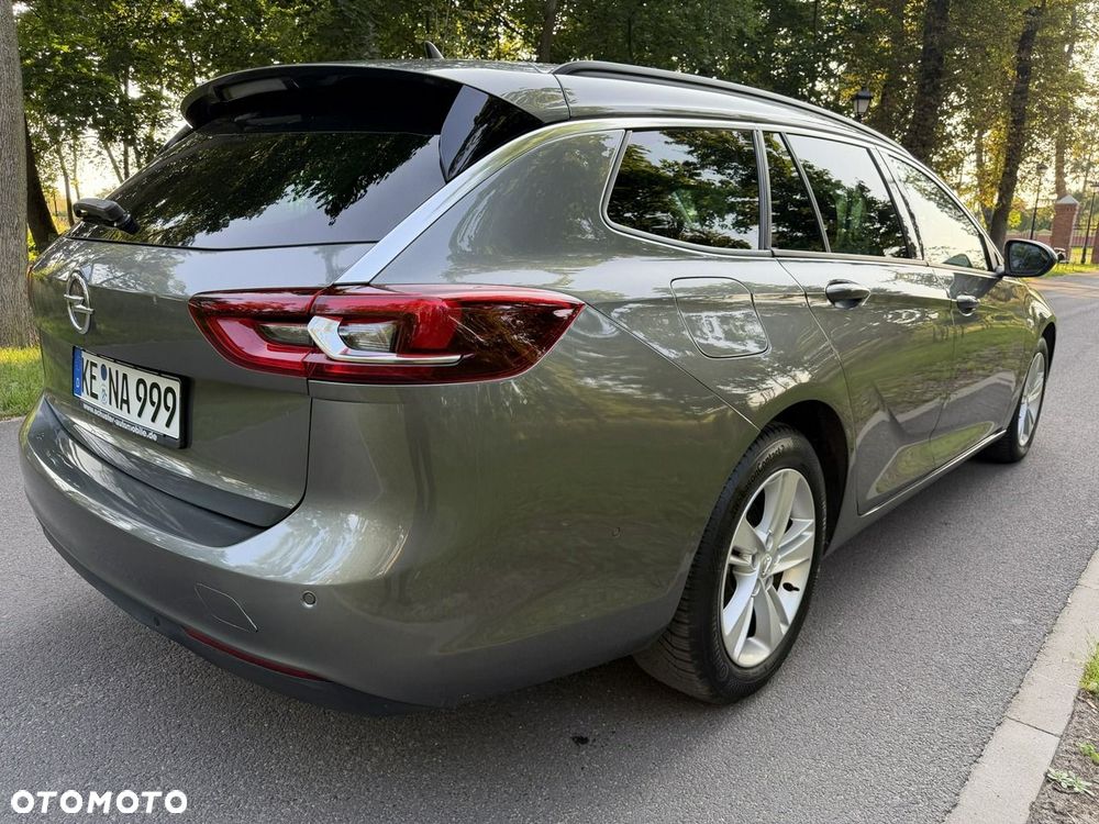 Opel Insignia - 10
