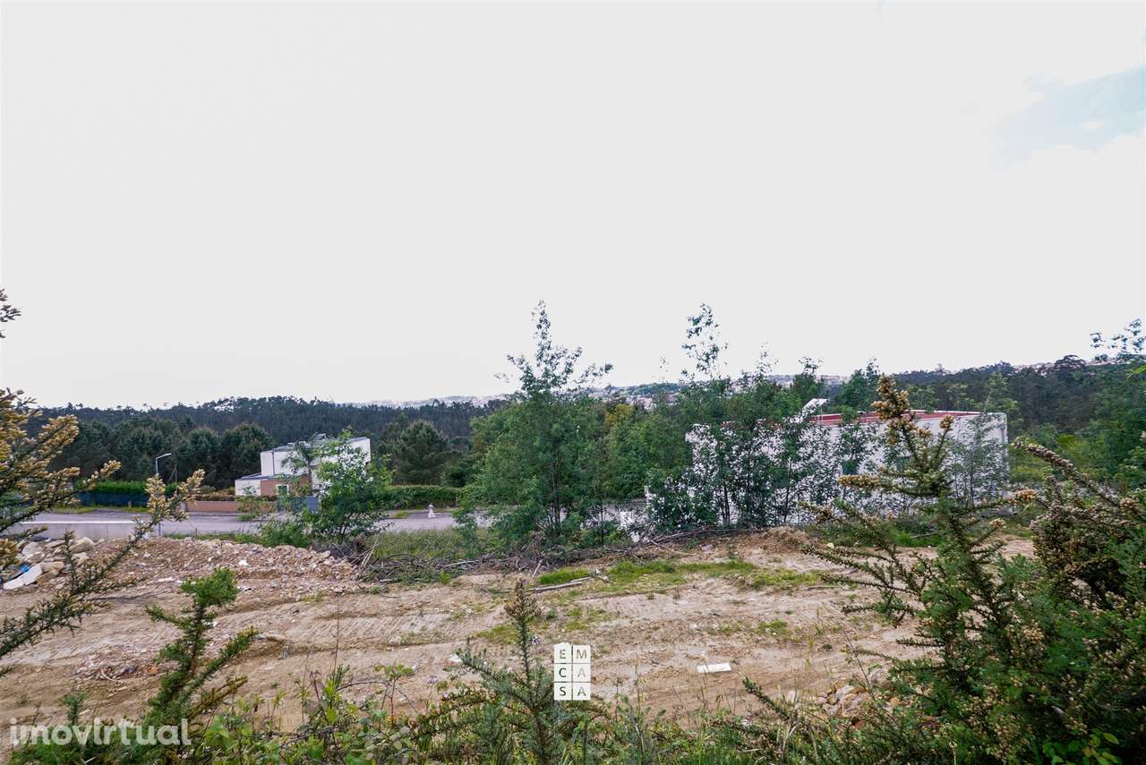 Terreno Urbano  Venda em Nogueira do Cravo e Pindelo,Oliveira de Azemé - Grande imagem: 5/11