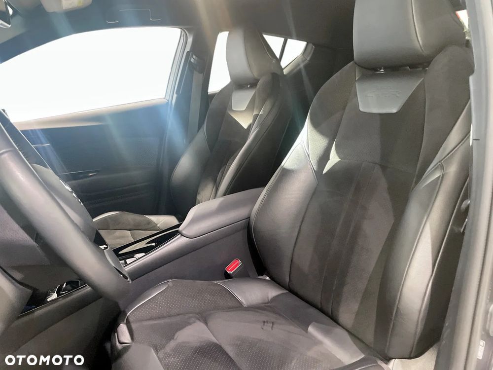 Toyota C-HR - 24