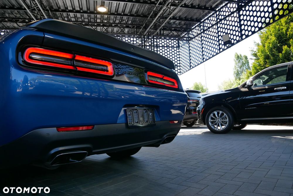 Dodge Challenger 5.7 R/T - 33