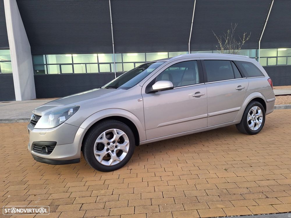Opel Astra Caravan 1.7 CDTi Cosmo M6 - 3