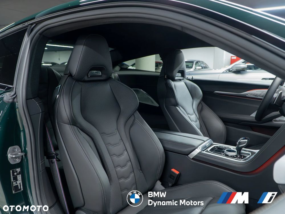 BMW Seria 8 M850i xDrive - 25