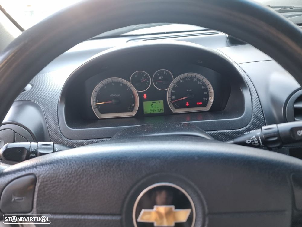 Chevrolet Aveo 1.2 L - 12
