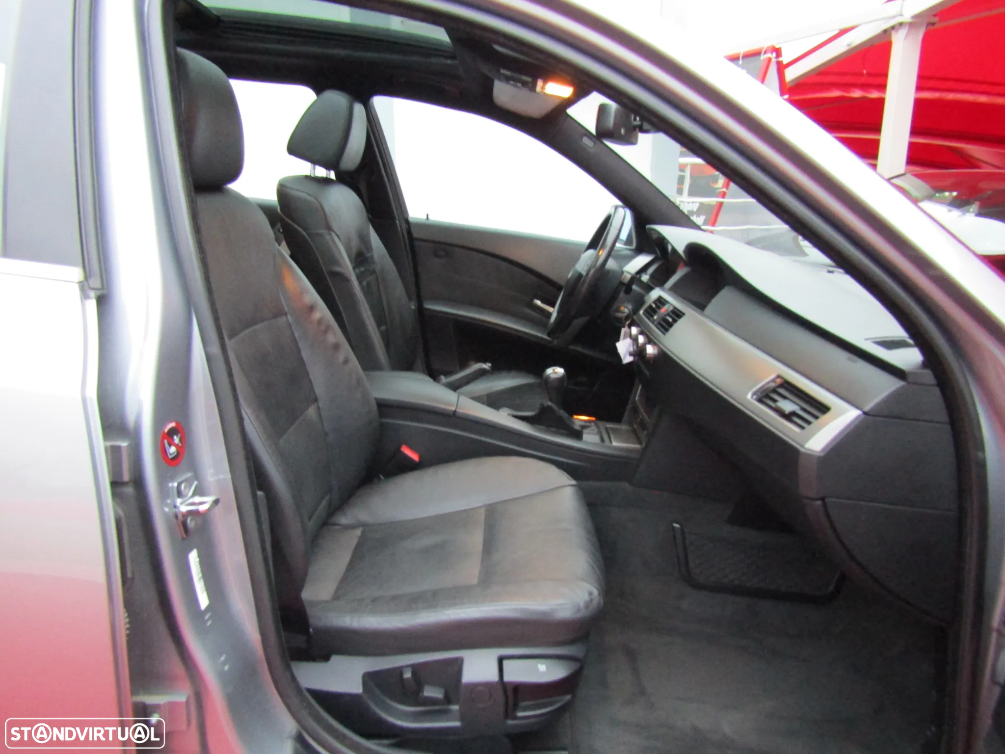 BMW 520 dA Touring - 11