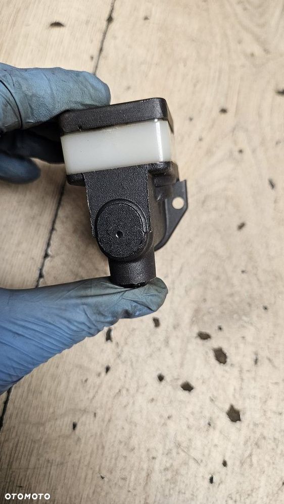 Pompa hamulcowa przód Aprilia Europa 50  AP8213149 - 8