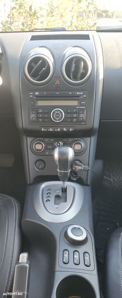 Nissan Qashqai 2.0 DCI 4 x 4 DPF Aut acenta - 5