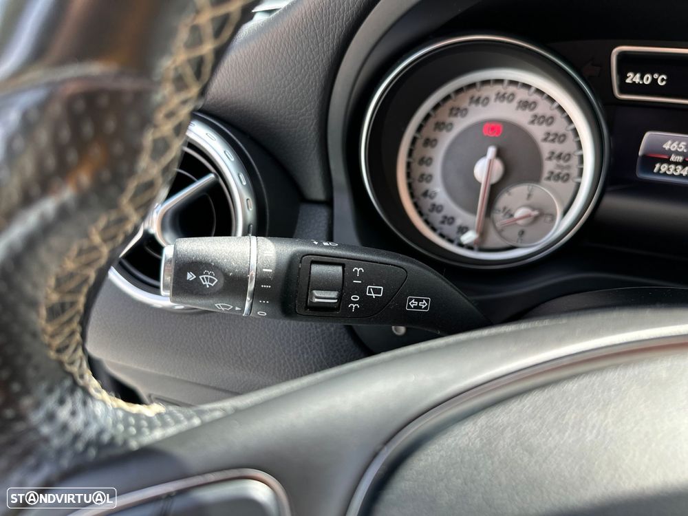 Mercedes-Benz GLA 180 CDI - 21