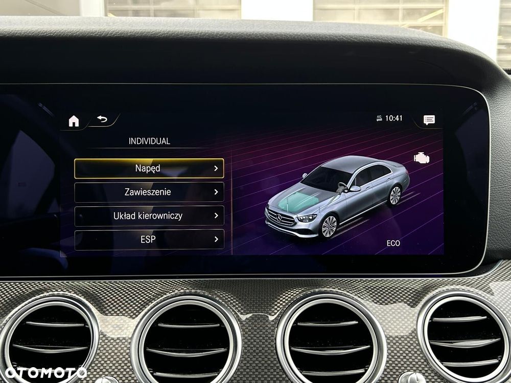 Mercedes-Benz Klasa E - 31