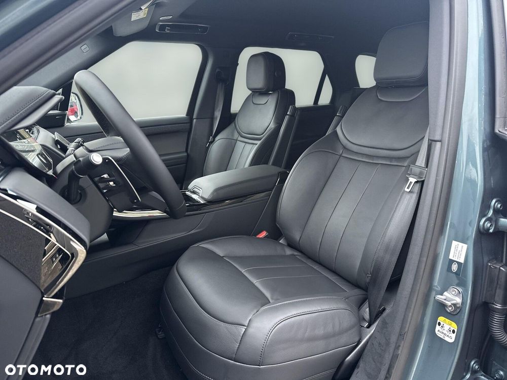 Land Rover Range Rover Sport - 16