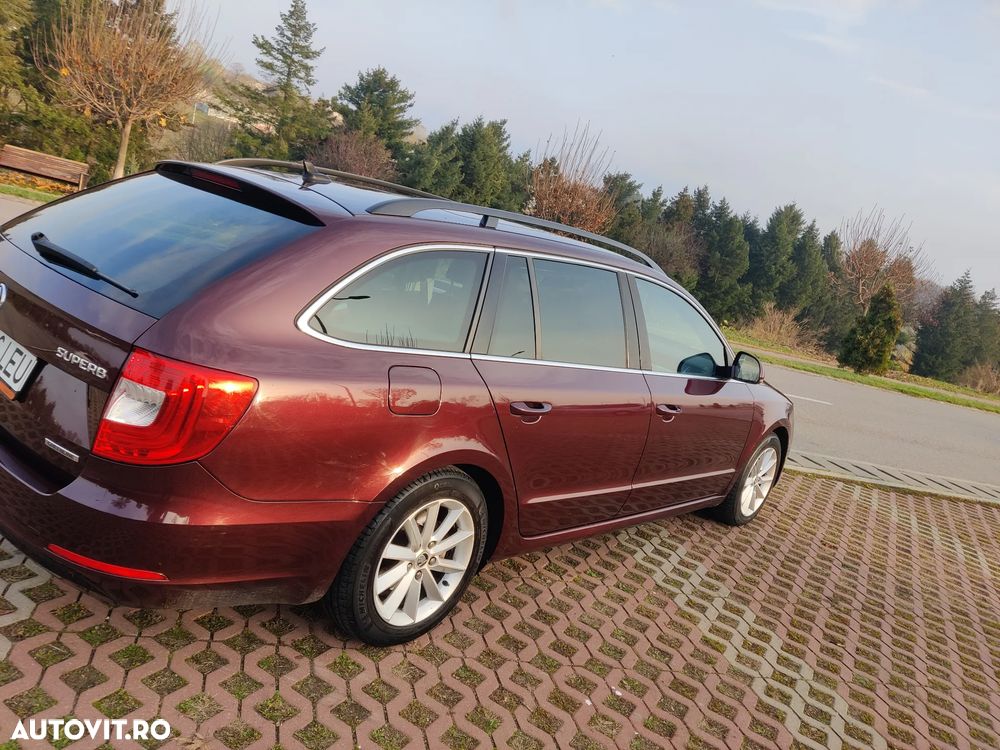 Skoda Superb Combi 1.6 TDI Greenline Active - 2