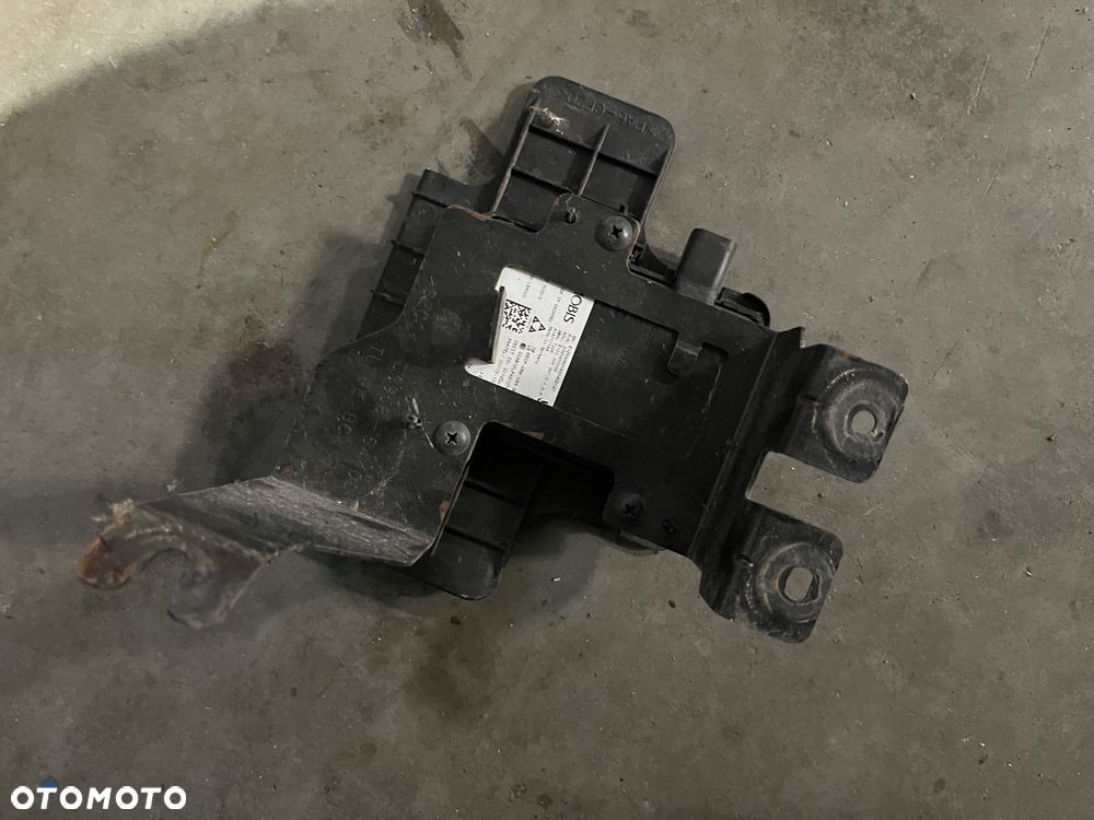 Radar czujnik martwego pola prawy Hyundai Tucson III 15-20R - 3